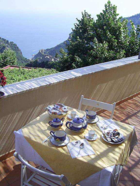 Casa Falcone B&B Scala Exteriör bild